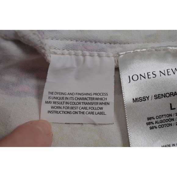 Jones New York Jean Jacket Women's L Colorful Southwest Aztec Button Pockets - Picture 15 of 16